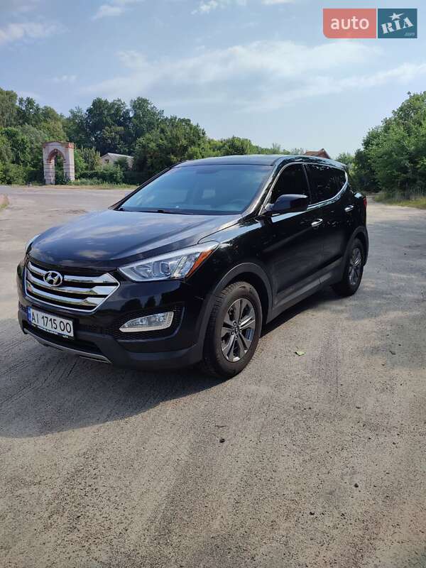 Внедорожник / Кроссовер Hyundai Santa FE 2014 в 
