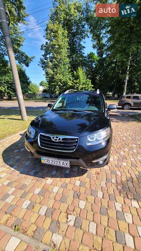 Позашляховик / Кросовер Hyundai Santa FE 2011 в Прилуках