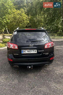 Позашляховик / Кросовер Hyundai Santa FE 2011 в 