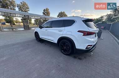 Позашляховик / Кросовер Hyundai Santa FE 2019 в 