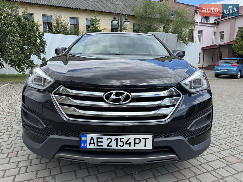 Позашляховик / Кросовер Hyundai Santa FE 2016 в Івано-Франківську