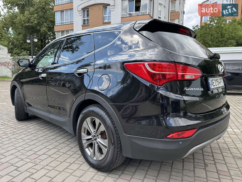 Позашляховик / Кросовер Hyundai Santa FE 2016 в Івано-Франківську