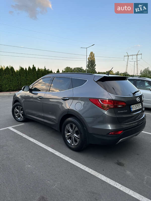 Позашляховик / Кросовер Hyundai Santa FE 2015 в Києві