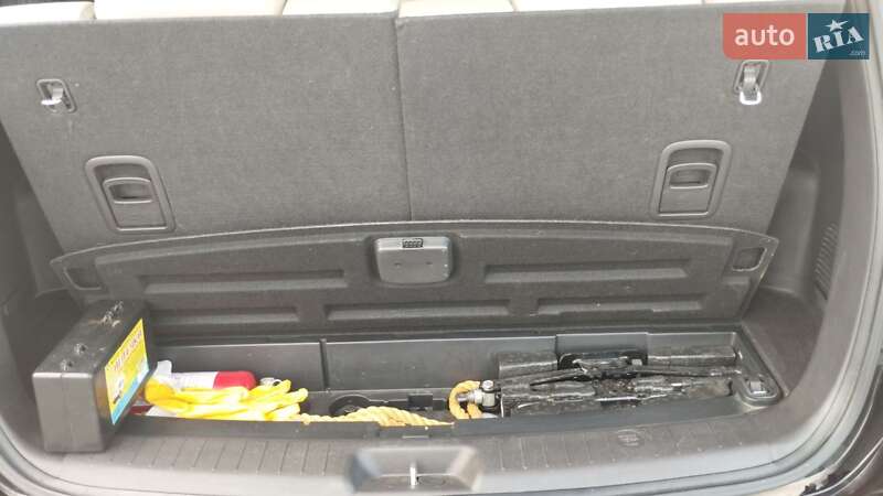 Позашляховик / Кросовер Hyundai Santa FE 2012 в Києві