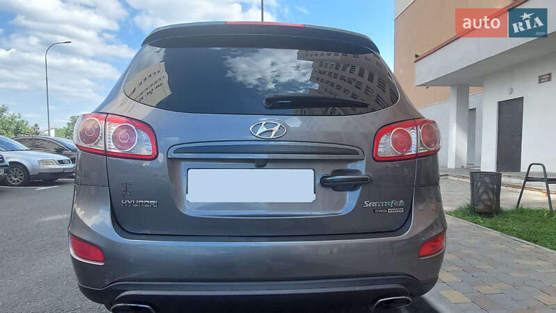 Позашляховик / Кросовер Hyundai Santa FE 2012 в Києві