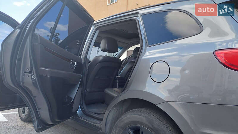 Позашляховик / Кросовер Hyundai Santa FE 2012 в Києві