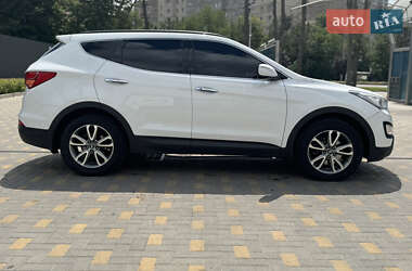 Внедорожник / Кроссовер Hyundai Santa FE 2012 в 