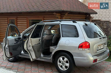 Внедорожник / Кроссовер Hyundai Santa FE 2005 в 