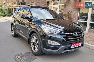 Внедорожник / Кроссовер Hyundai Santa FE 2014 в 