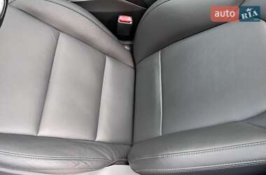 Внедорожник / Кроссовер Hyundai Santa FE 2014 в 