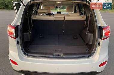 Внедорожник / Кроссовер Hyundai Santa FE 2011 в 