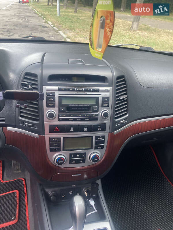 Позашляховик / Кросовер Hyundai Santa FE 2008 в Києві