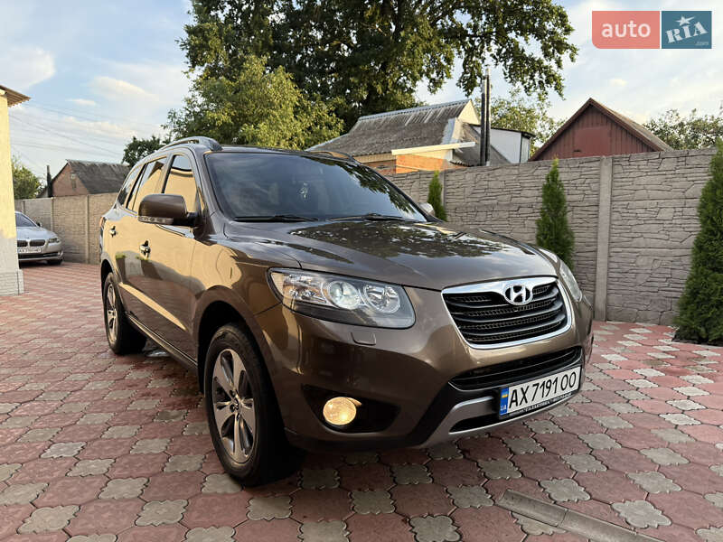 Hyundai Santa FE 2011