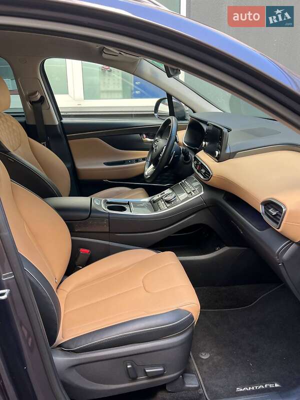 Внедорожник / Кроссовер Hyundai Santa FE 2022 в Киеве