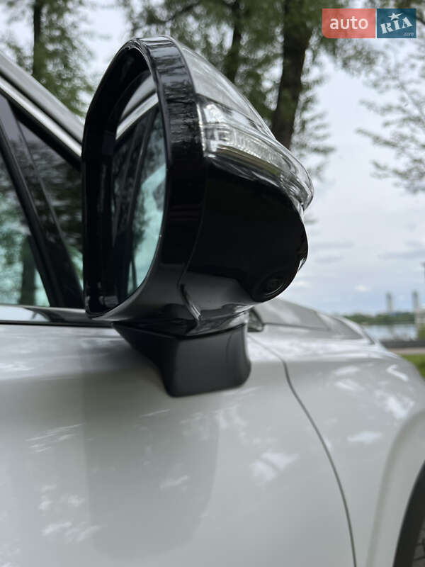 Внедорожник / Кроссовер Hyundai Santa FE 2021 в Киеве