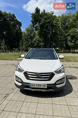 Внедорожник / Кроссовер Hyundai Santa FE 2015 в Киеве