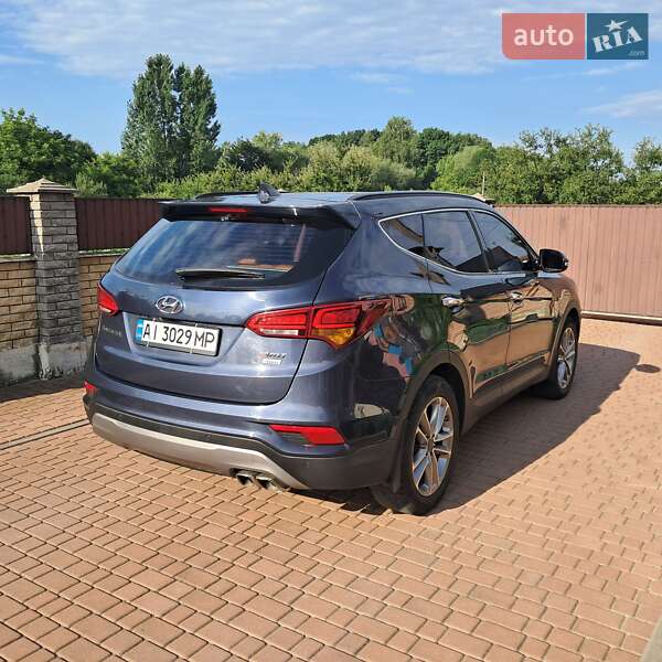 Позашляховик / Кросовер Hyundai Santa FE 2015 в Івано-Франківську
