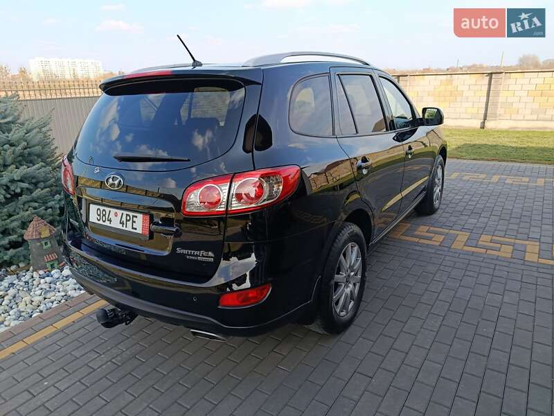 Позашляховик / Кросовер Hyundai Santa FE 2010 в Луцьку