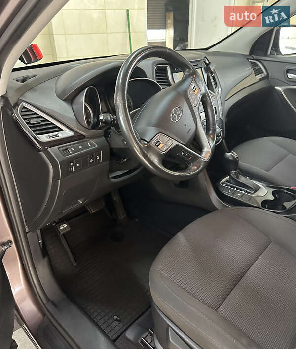 Позашляховик / Кросовер Hyundai Santa FE 2014 в Харкові