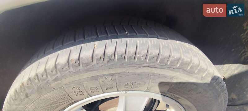 Внедорожник / Кроссовер Hyundai Santa FE 2004 в Белгороде-Днестровском