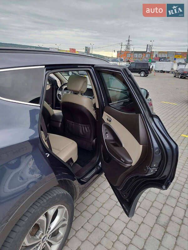 Внедорожник / Кроссовер Hyundai Santa FE 2013 в Черновцах