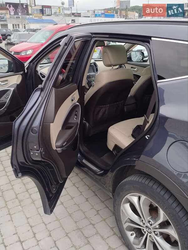Внедорожник / Кроссовер Hyundai Santa FE 2013 в Черновцах