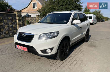 Внедорожник / Кроссовер Hyundai Santa FE 2010 в Луцке