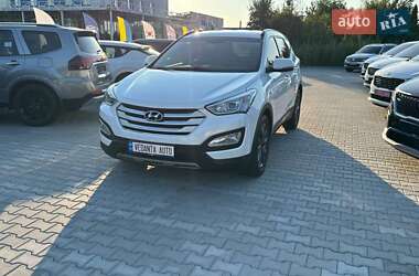 Внедорожник / Кроссовер Hyundai Santa FE 2015 в Киеве