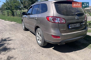 Внедорожник / Кроссовер Hyundai Santa FE 2010 в Немирове