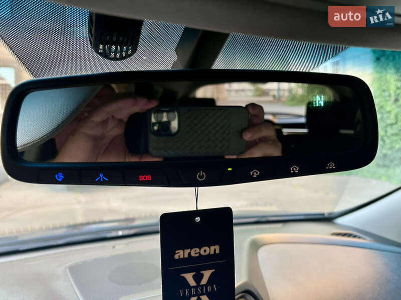 Внедорожник / Кроссовер Hyundai Santa FE 2017 в Одессе