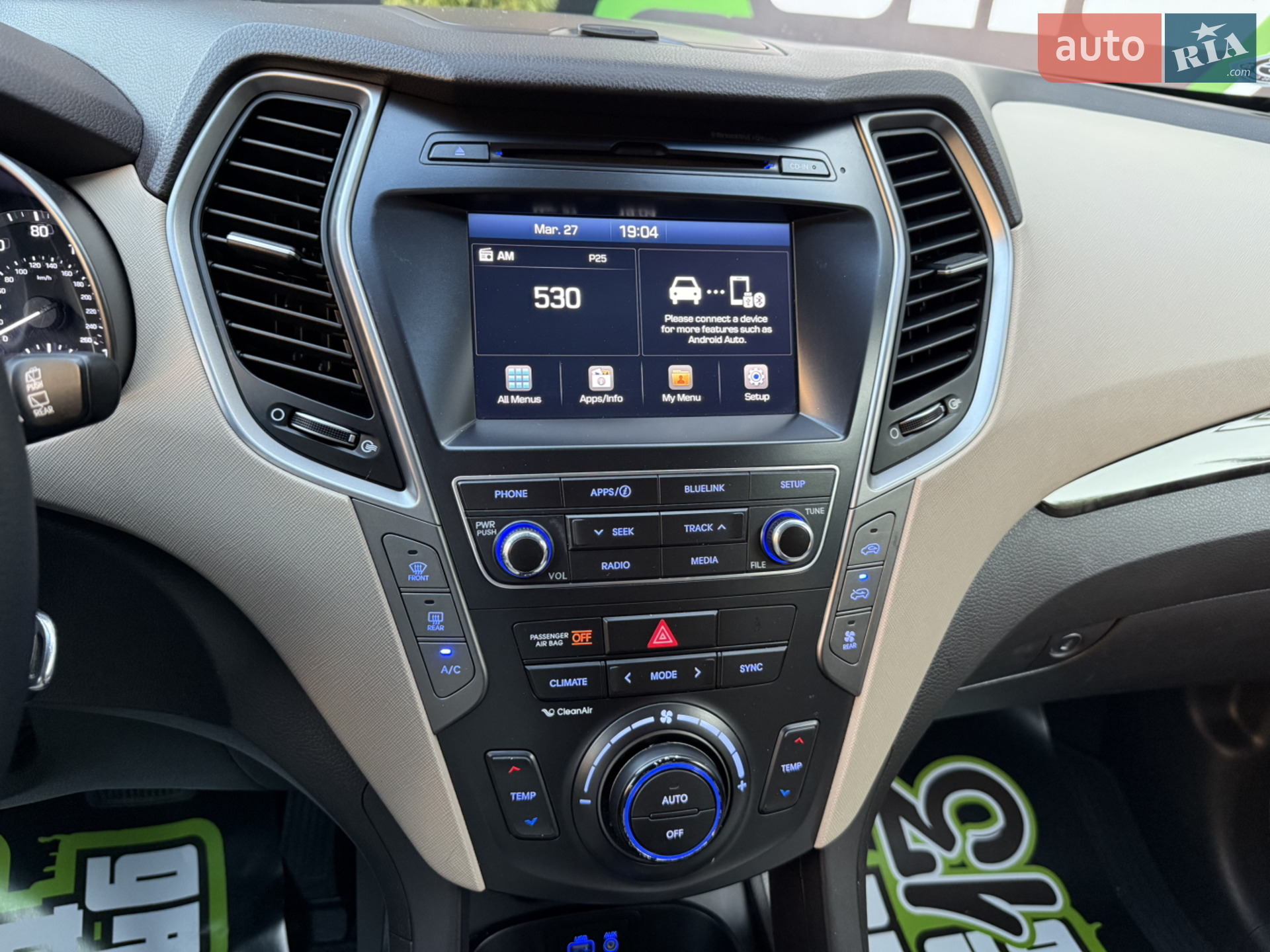 2015 Hyundai Santa Fe - мініатюра 29