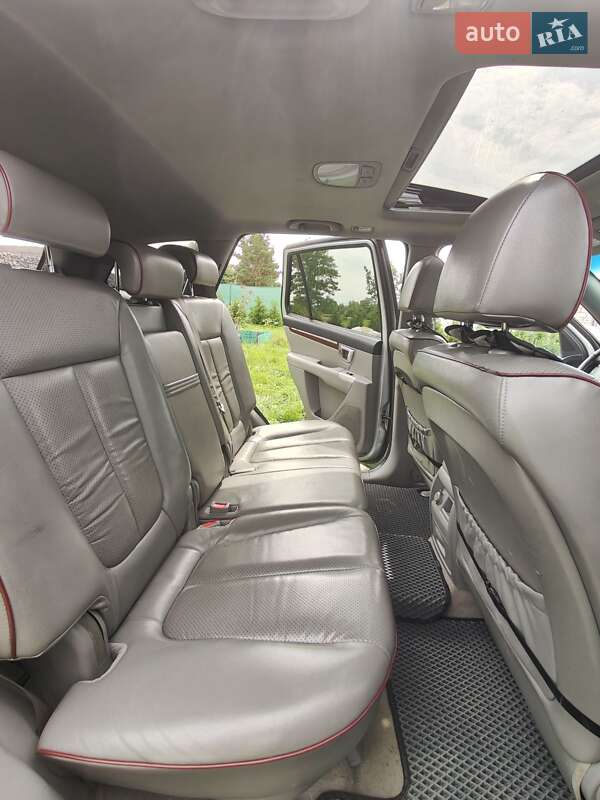 Позашляховик / Кросовер Hyundai Santa FE 2008 в Вараші