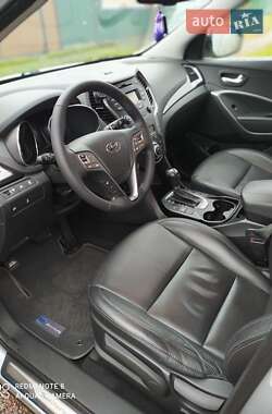 Внедорожник / Кроссовер Hyundai Santa FE 2014 в 
