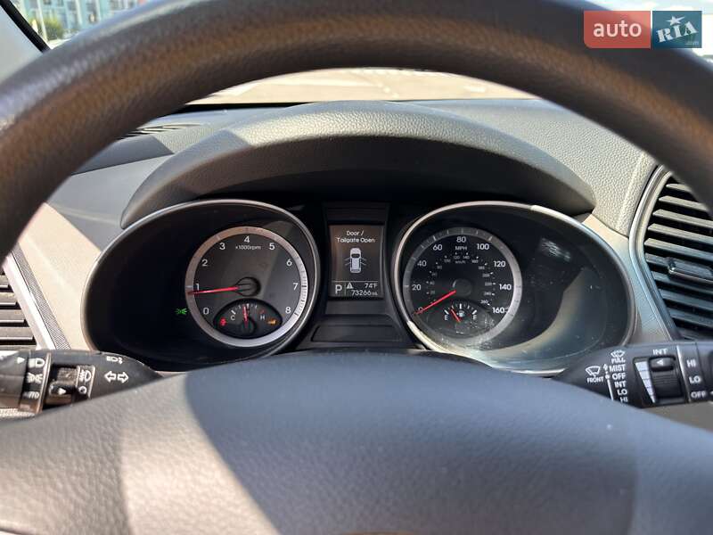 Внедорожник / Кроссовер Hyundai Santa FE 2015 в Киеве фото 9 Внедорожник / Кроссовер Hyundai Santa FE 2015 в Киеве