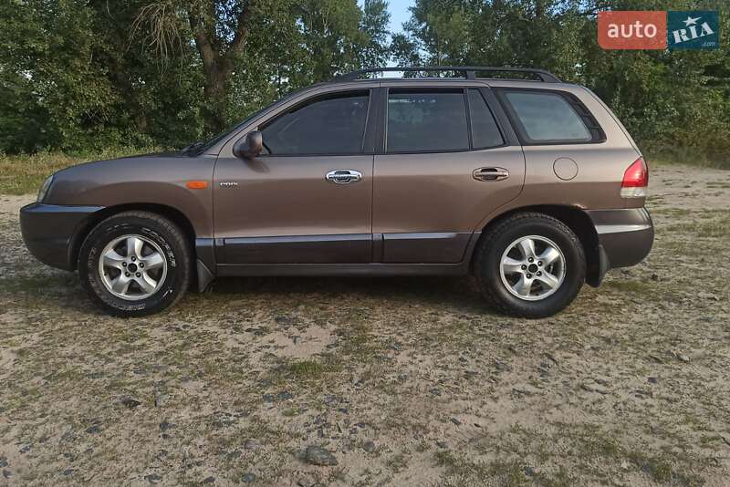 Позашляховик / Кросовер Hyundai Santa FE 2005 в Києві