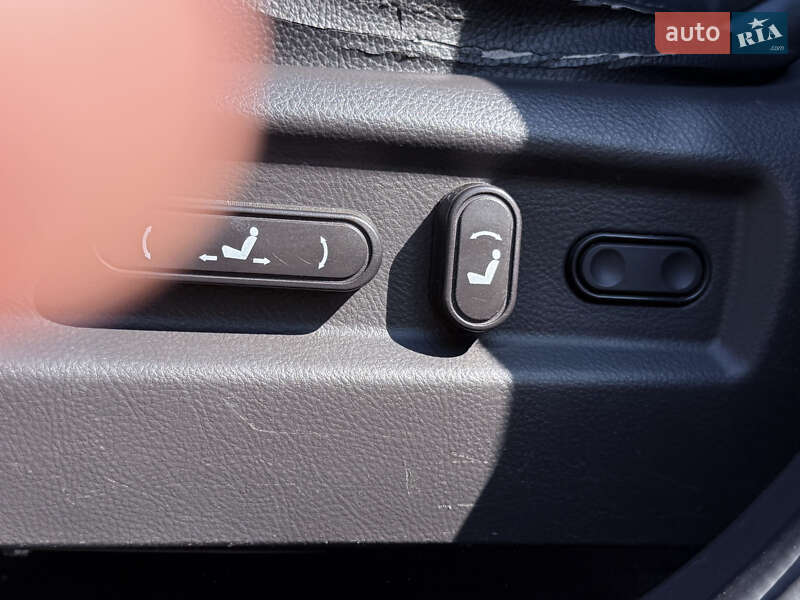 Внедорожник / Кроссовер Hyundai Santa FE 2011 в Кременце