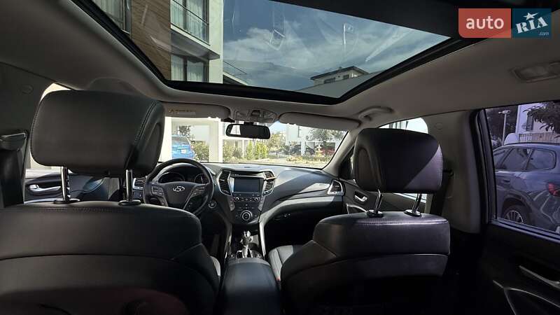 Позашляховик / Кросовер Hyundai Santa FE 2015 в Одесі