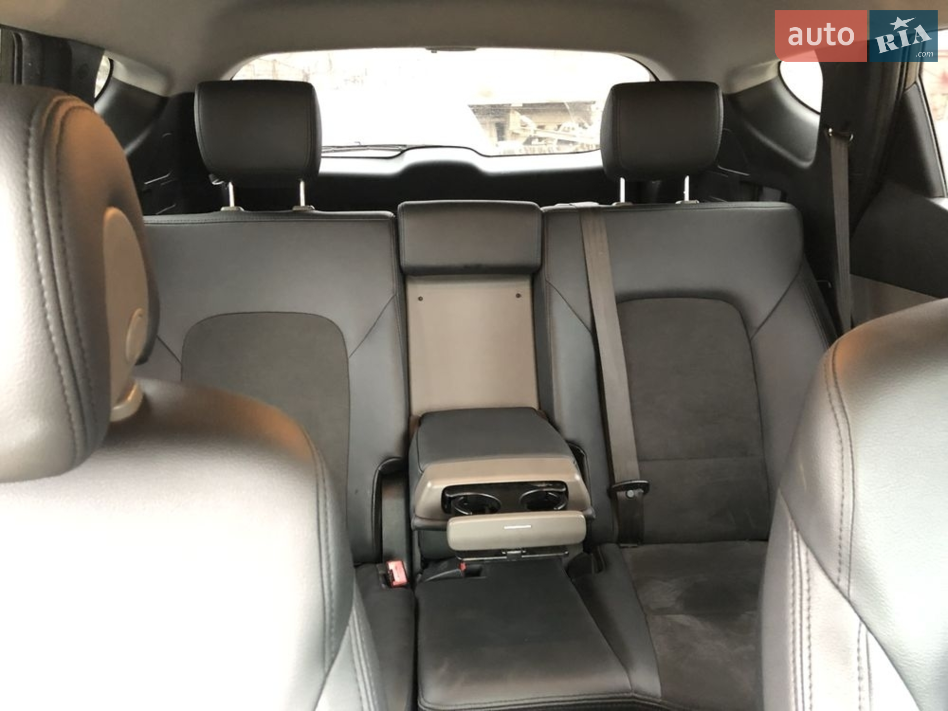 2013 Hyundai Santa Fe - мініатюра 9