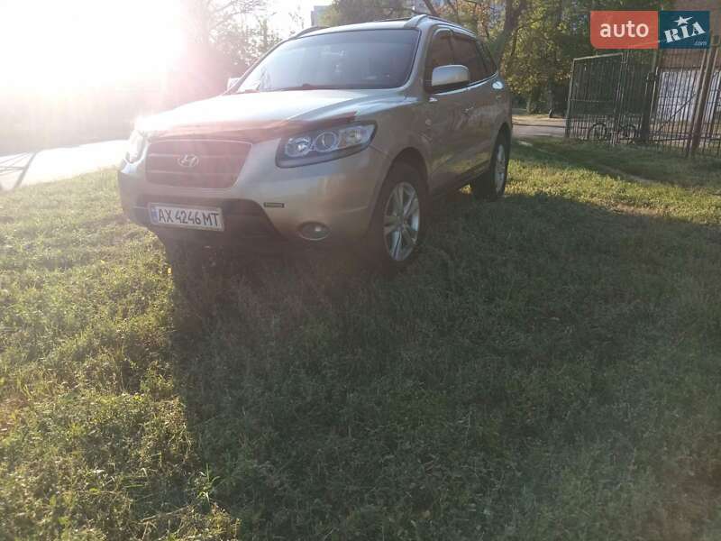 Позашляховик / Кросовер Hyundai Santa FE 2006 в Харкові