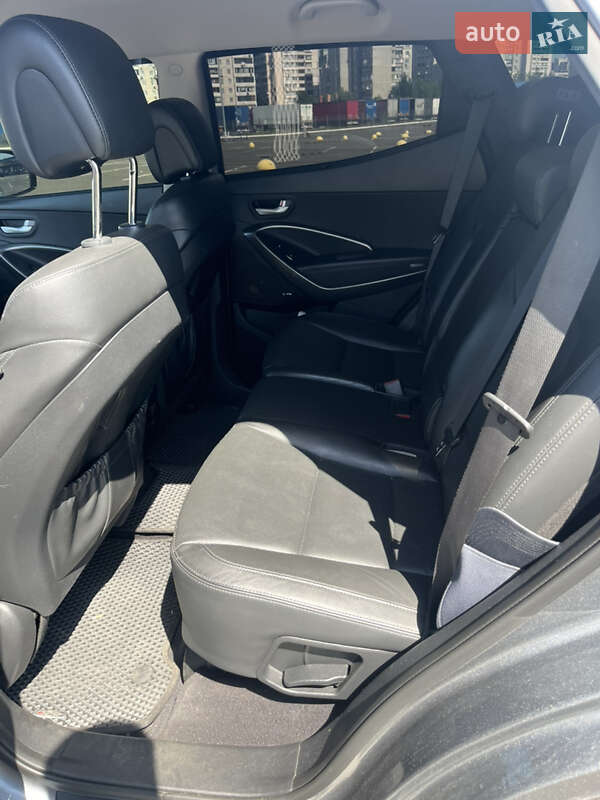 Внедорожник / Кроссовер Hyundai Santa FE 2017 в Киеве фото 11 Внедорожник / Кроссовер Hyundai Santa FE 2017 в Киеве