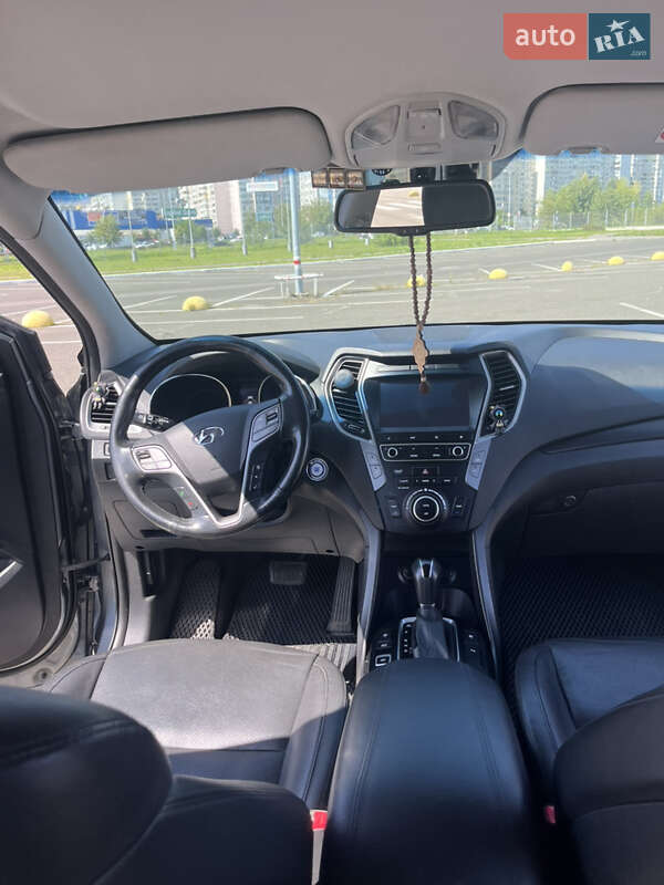 Внедорожник / Кроссовер Hyundai Santa FE 2017 в Киеве фото 17 Внедорожник / Кроссовер Hyundai Santa FE 2017 в Киеве