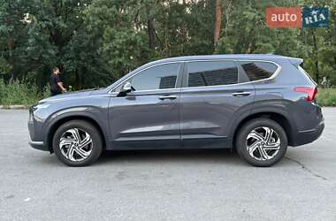 Внедорожник / Кроссовер Hyundai Santa FE 2021 в 
