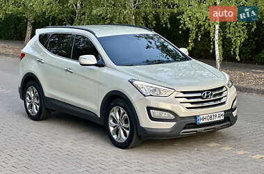 Внедорожник / Кроссовер Hyundai Santa FE 2012 в Одессе