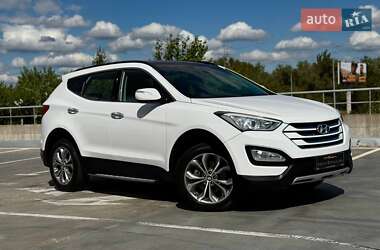 Позашляховик / Кросовер Hyundai Santa FE 2014 в Києві