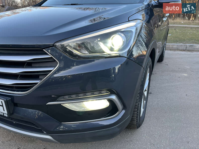 Позашляховик / Кросовер Hyundai Santa FE 2015 в Кропивницькому