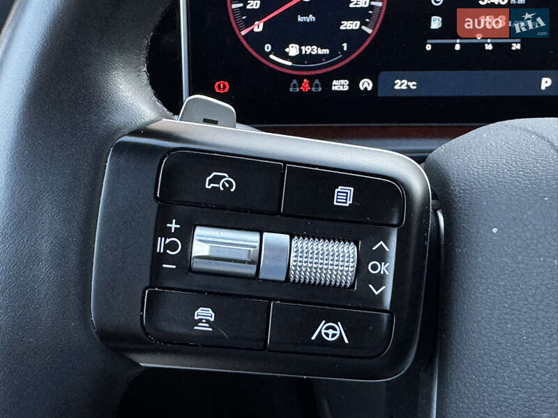 Внедорожник / Кроссовер Hyundai Santa FE 2024 в Киеве