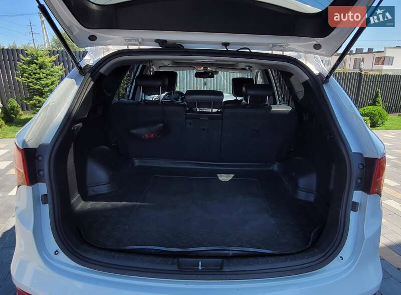 Позашляховик / Кросовер Hyundai Santa FE 2015 в Львові фото 6 Позашляховик / Кросовер Hyundai Santa FE 2015 в Львові