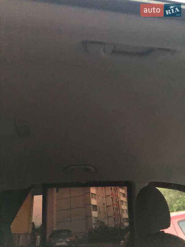 Позашляховик / Кросовер Hyundai Santa FE 2010 в Києві