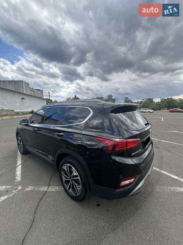 Позашляховик / Кросовер Hyundai Santa FE 2019 в Одесі