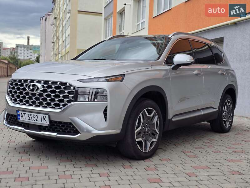 Внедорожник / Кроссовер Hyundai Santa FE 2022 в Ивано-Франковске